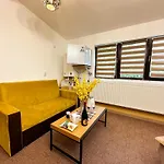 The Royal Fame - Modern With Balcony & Panoramic View * קריובה