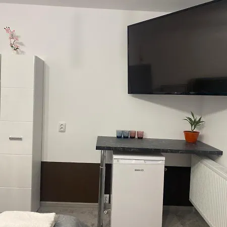 Apartment The Royal Fame - Modern With Balcony & Panoramic View