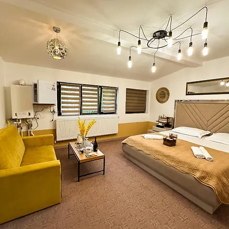 Apartment The Royal Fame - Modern With Balcony & Panoramic View Craiova