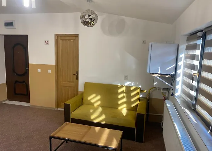 The Royal Fame - Modern With Balcony & Panoramic View * Craiova