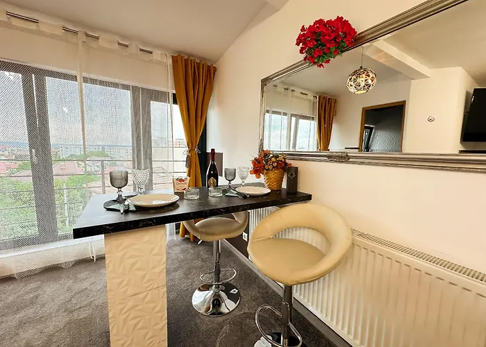 Apartman The Royal Fame - Modern With Balcony & Panoramic View Craiova