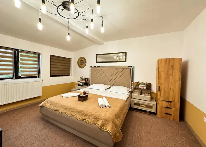 The Royal Fame - Modern With Balcony & Panoramic View Apartman Craiova